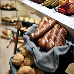 Oswald's Boutique 5*