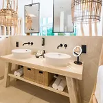 Oswald's Boutique 5*