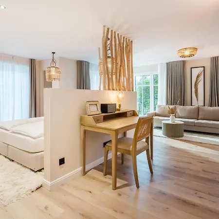 Oswald's Boutique 5*