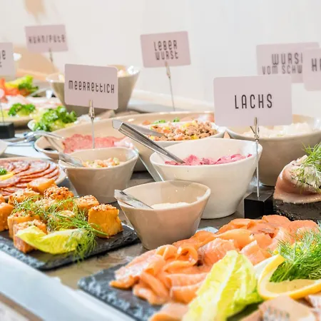 فندق Oswald's Boutique